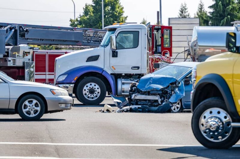 What Does a Truck Accident Lawyer Do?