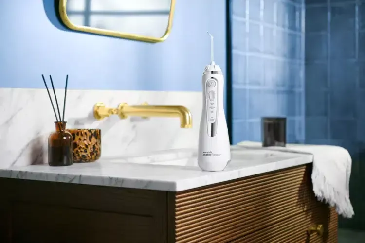 25-03-React_Waterpik_1-25-Cordless_Advanced_White_1
